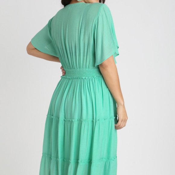 Umgee Women's Smocked Short Sleeve V-Neck Textured Tiered Green Maxi Dress - Picture 2 of 4